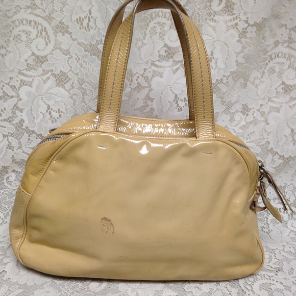 Yves Saint Laurent Yellow Patent Leather Handbag - Picture 3 of 8